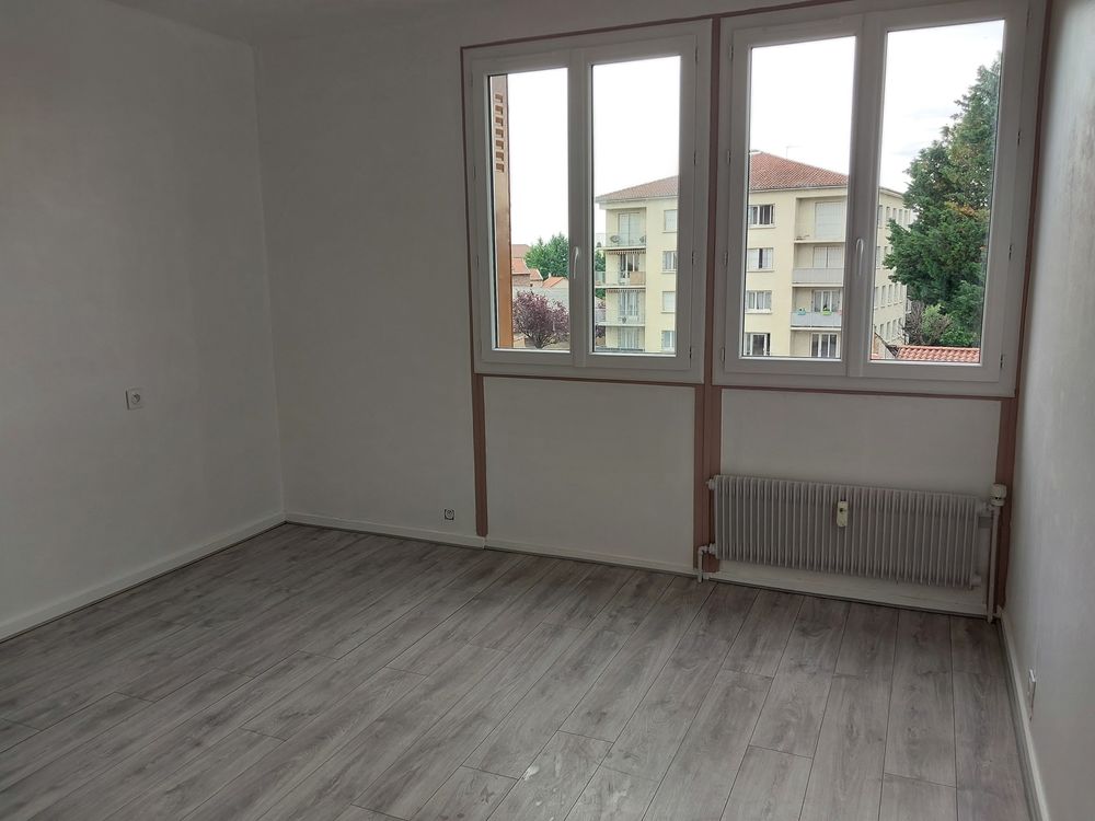 Location Appartement appartement T4 de 104 m² refait à neuf Montbrison