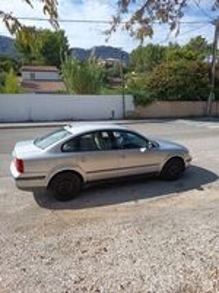 Passat 1.9 TDI - 115 Confort 1999 occasion 83000 Toulon