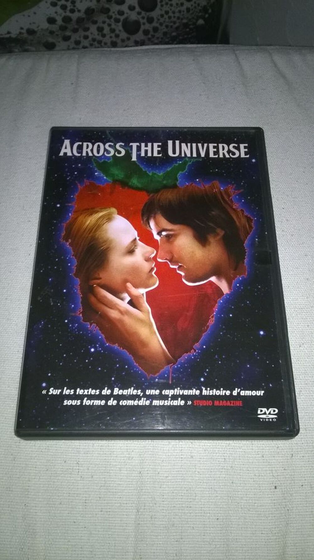 DVD Across The Universe
Jim Sturgess
2008
Excellent etat
DVD et blu-ray