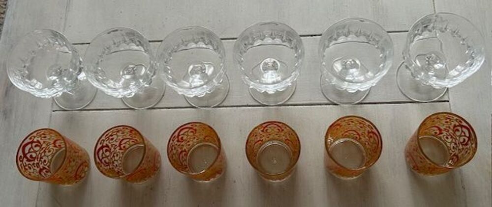 6 COUPES cristal + 6 VERRES liqueur ( jamais servis ) Cuisine