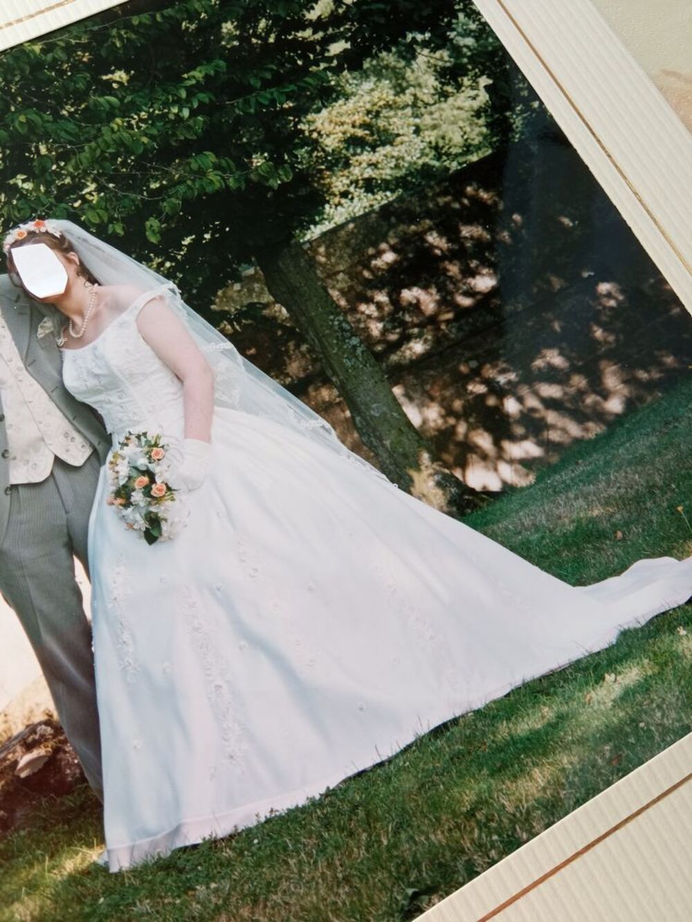 Robe de mari&eacute;e &eacute;cru V�tements