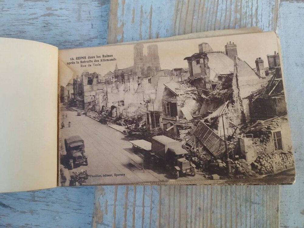 Album 18 Cartes Postales Anciennes Reims dans les Ruines
