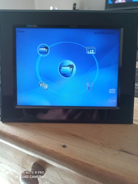 Cadre photo numrique 10 Hyres (83)