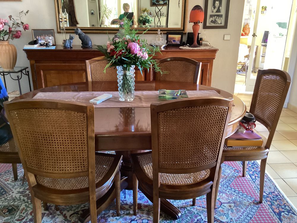 Salle a manger roche bobois Meubles