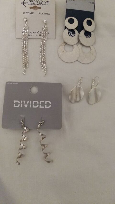 Tr�s belles boucles d'oreilles 3 La Valette-du-Var (83)