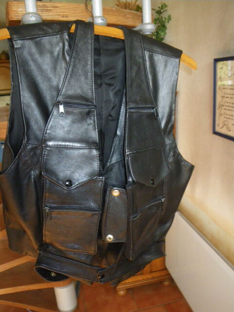 Gilet de Moto � poches Multiples 55 Savigny-en-V�ron (37)