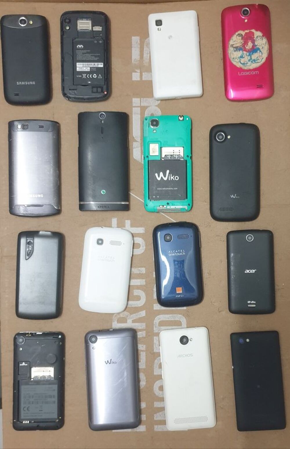 Lot smartphones 13 Téléphones et tablettes