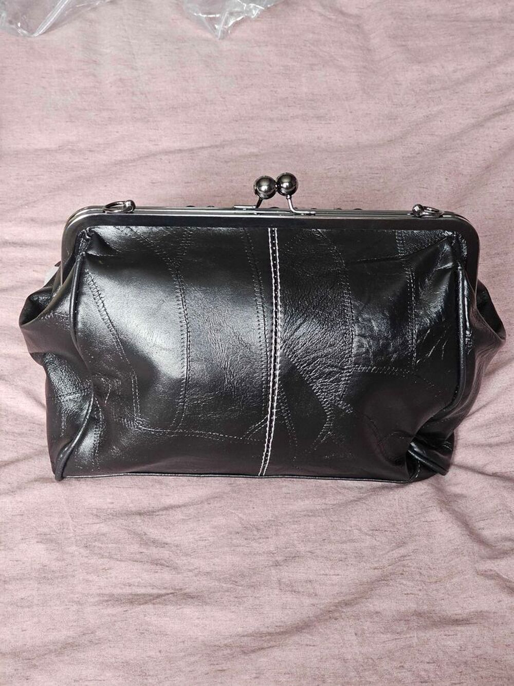 sac &agrave; main noir Neuve Maroquinerie