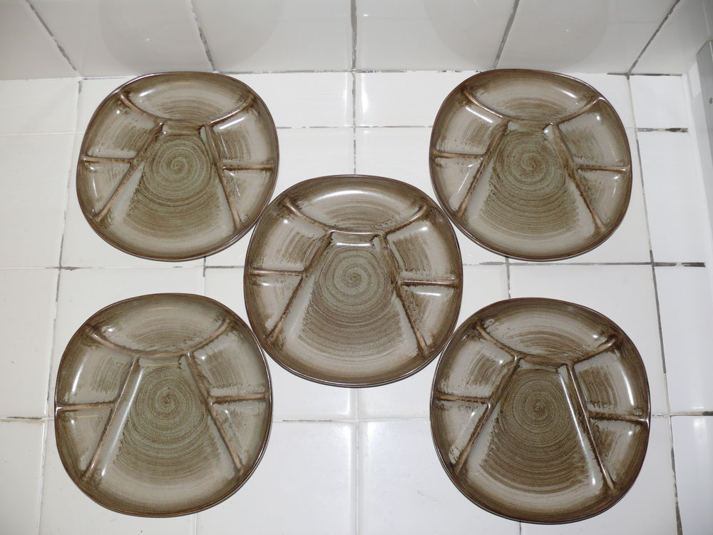 Assiettes &agrave; fondue Décoration