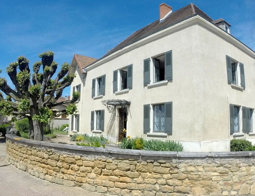   Gîte 8/10 personnes à Briennon Rhône-Alpes, Briennon (42720)