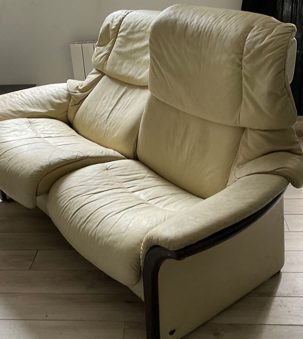 canap&eacute; beige cuir 2 places Meubles