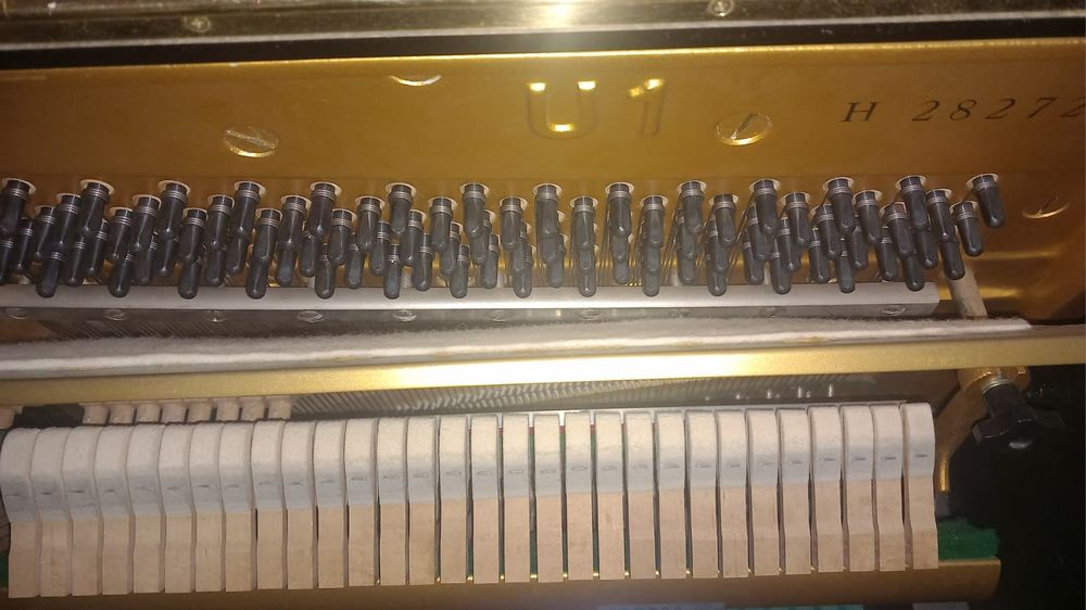 YAMAHA U1 silent (avec syst&egrave;me silencieux) Instruments de musique