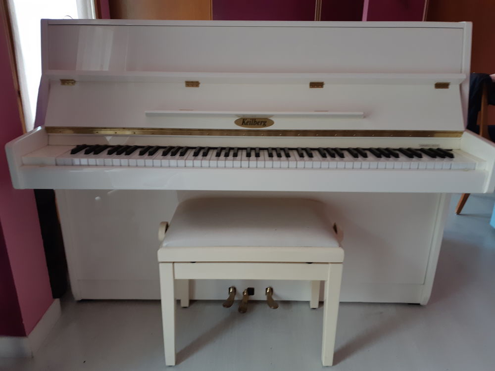 piano droit cause d&eacute;m&eacute;nagement Instruments de musique