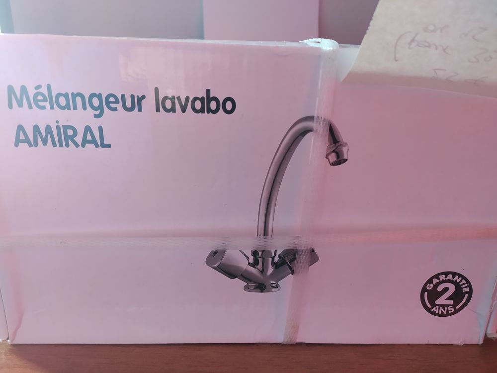 M&eacute;langeur Lavabo Amiral Neuf Bricolage