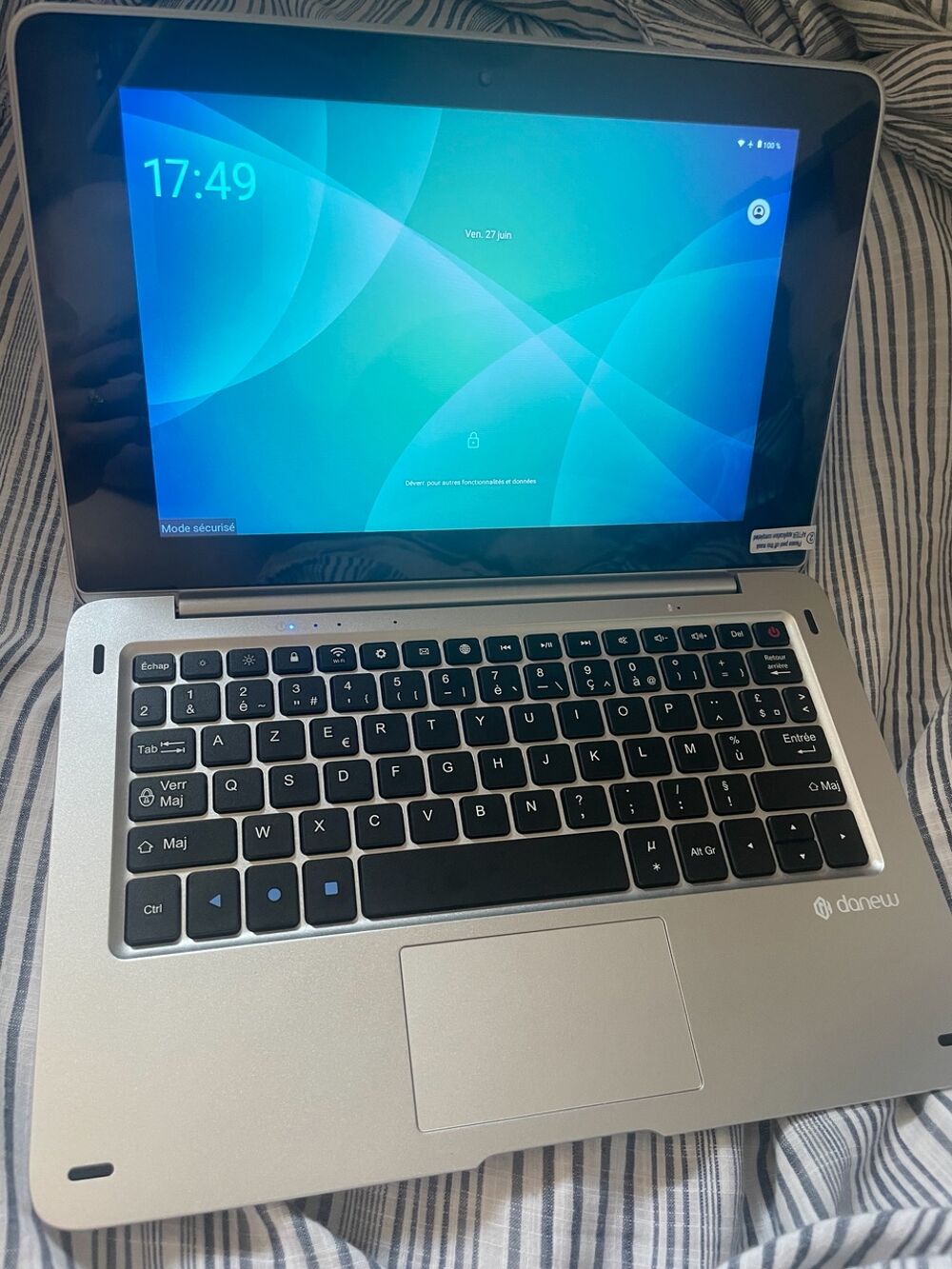 Notebook Silver Danew 111 neuf Matériel informatique