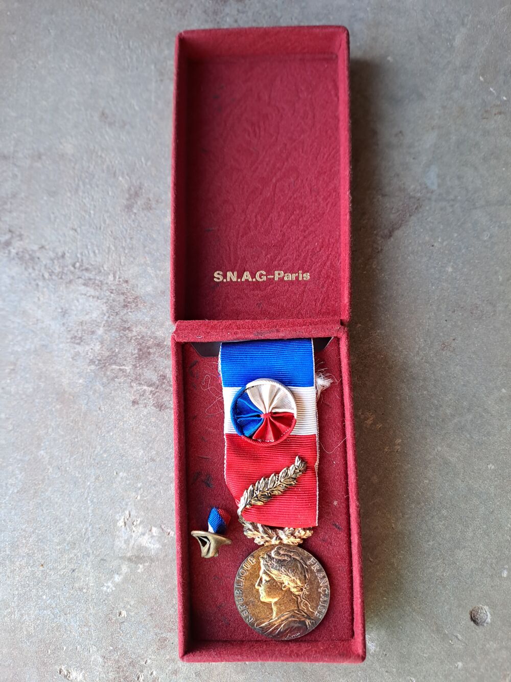 m&eacute;daille du travail 
