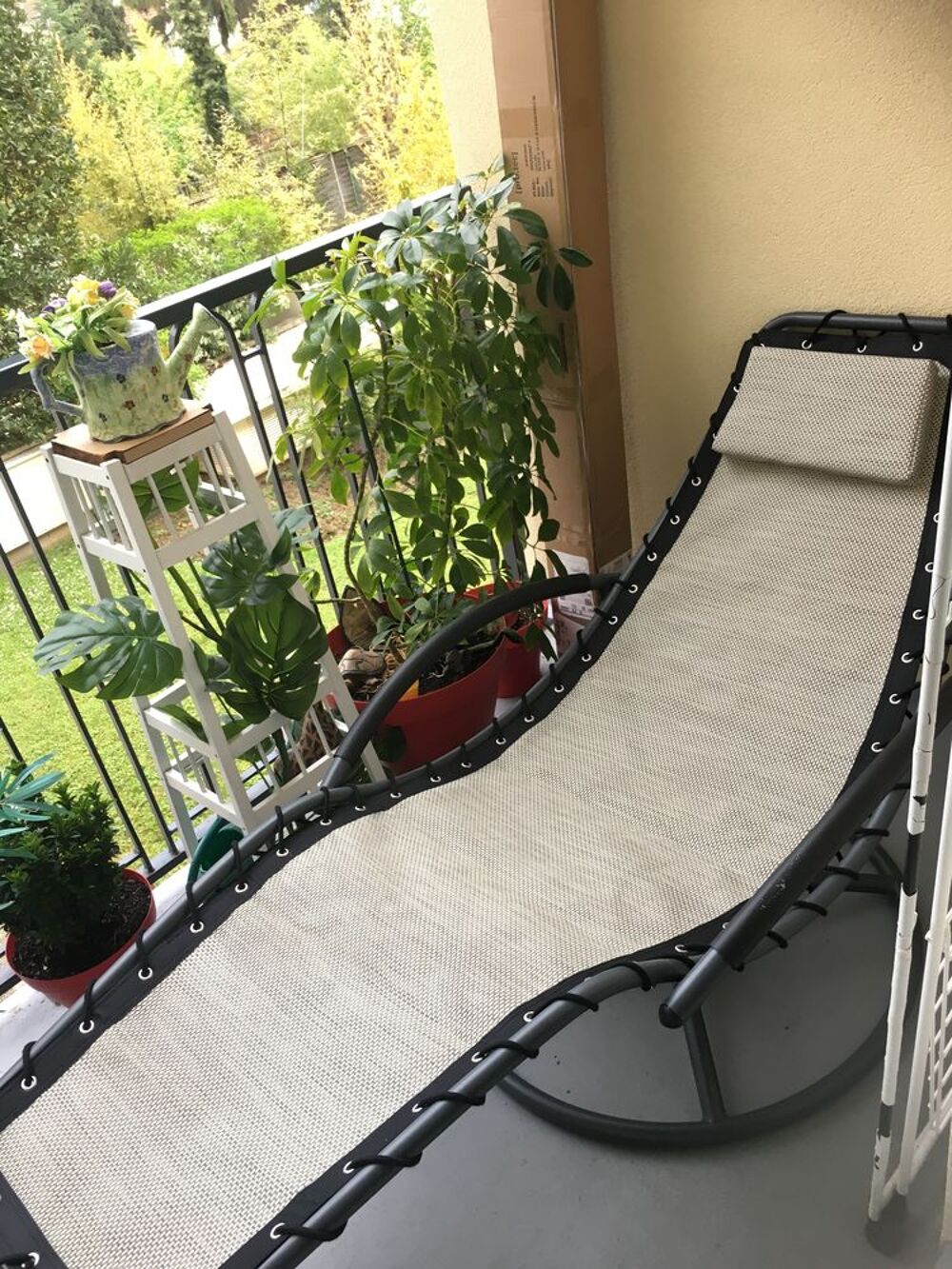 1 Transat rocking-chair bleu + 1 Transat &agrave; bascule ivoire Jardin