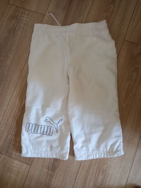 pantacourt blanc marque Puma taille 10 ans 3.5 Villiers (86)
