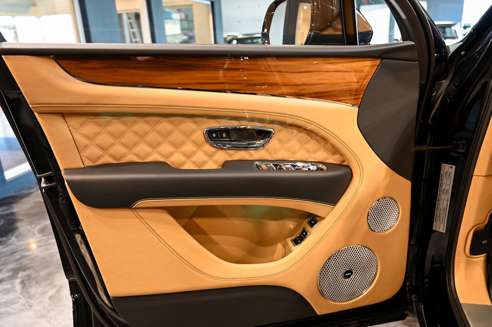 Bentayga V8 4.0 550 ch BVA Azure 2024 occasion 60280 Clairoix