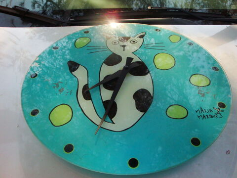 Pendule murale de MARIA MARQUES dessin un chat 10 Nimes (30)