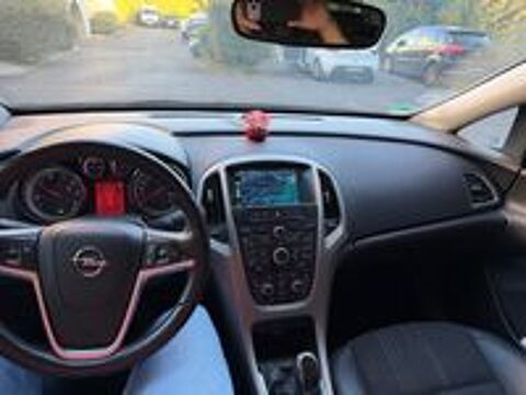 Astra 1.7 CDTI 110 ch FAP Start/Stop ecoFLEX 99g Cosmo 2012 occasion 91100 Corbeil-Essonnes