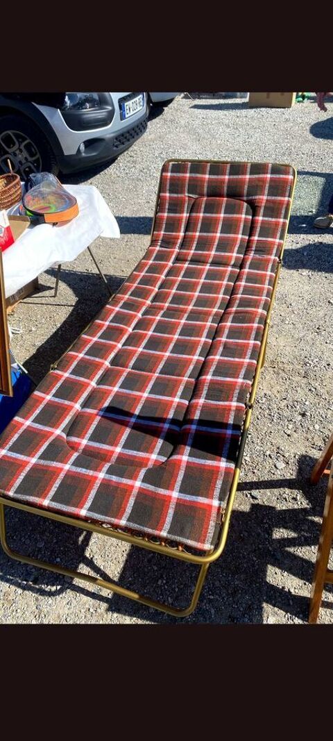 lit de camp Lafuma 50 Charmes-sur-l'Herbasse (26)