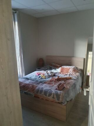  Appartement à louer 2 pièces 40 m²