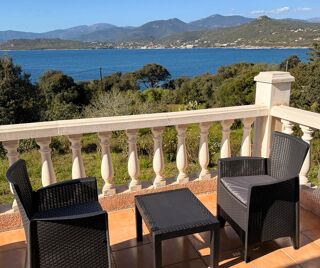 Location  Maison - Villa 