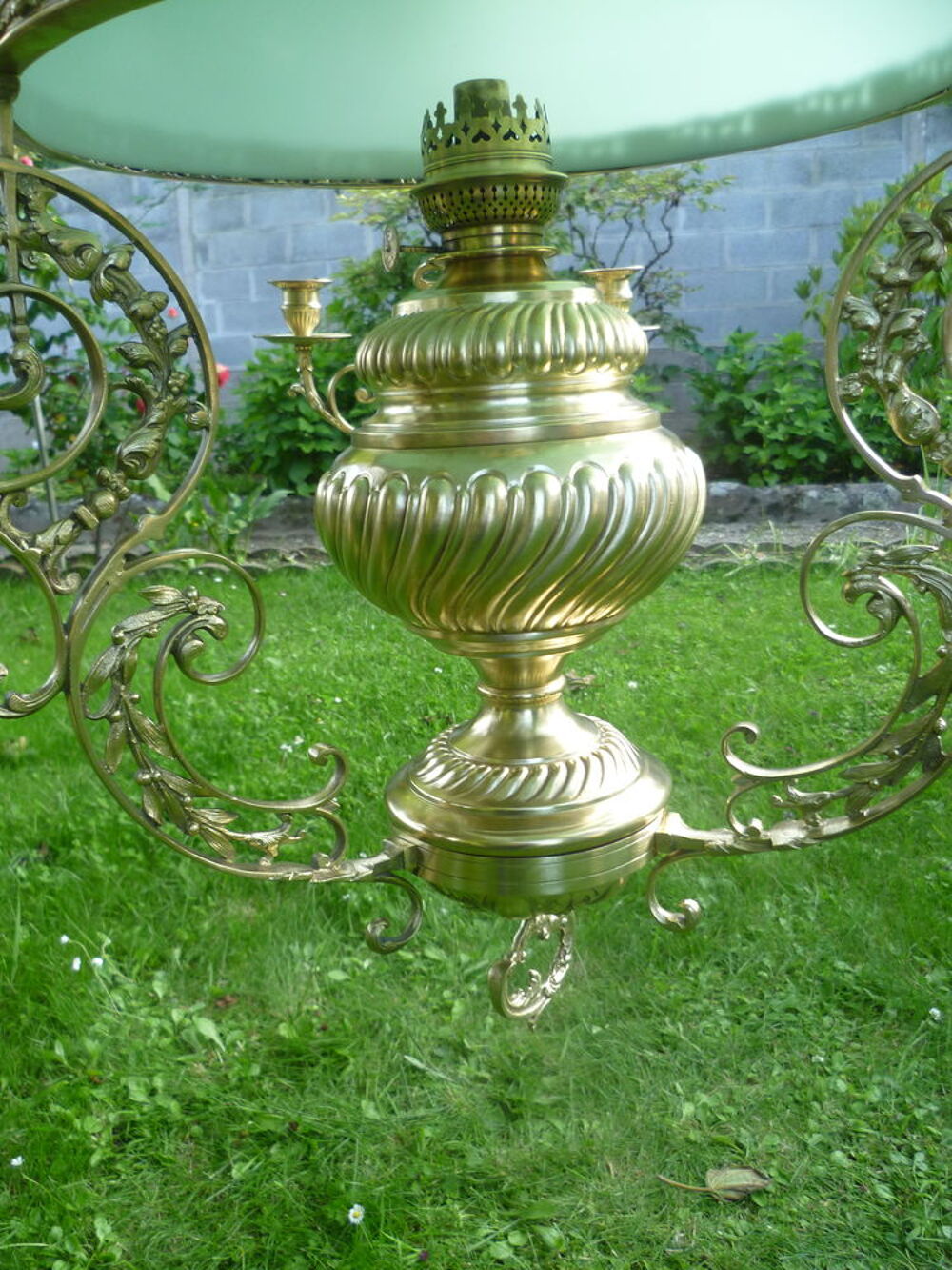 Suspension ancienne 19 &egrave;me . Décoration