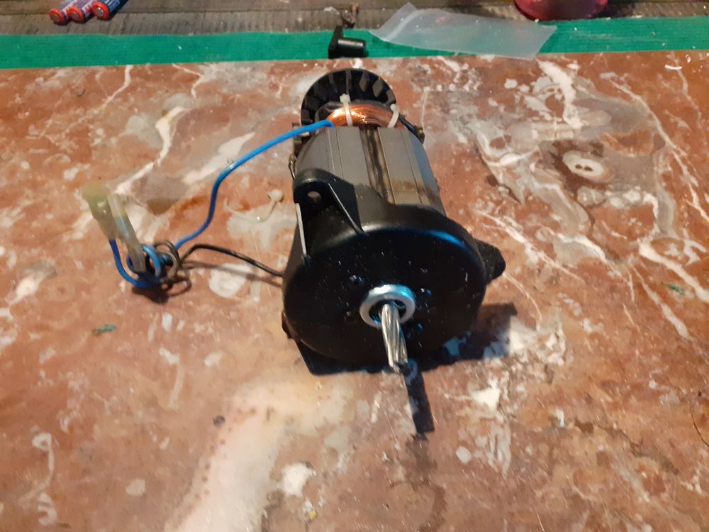 MOTEUR Bricolage