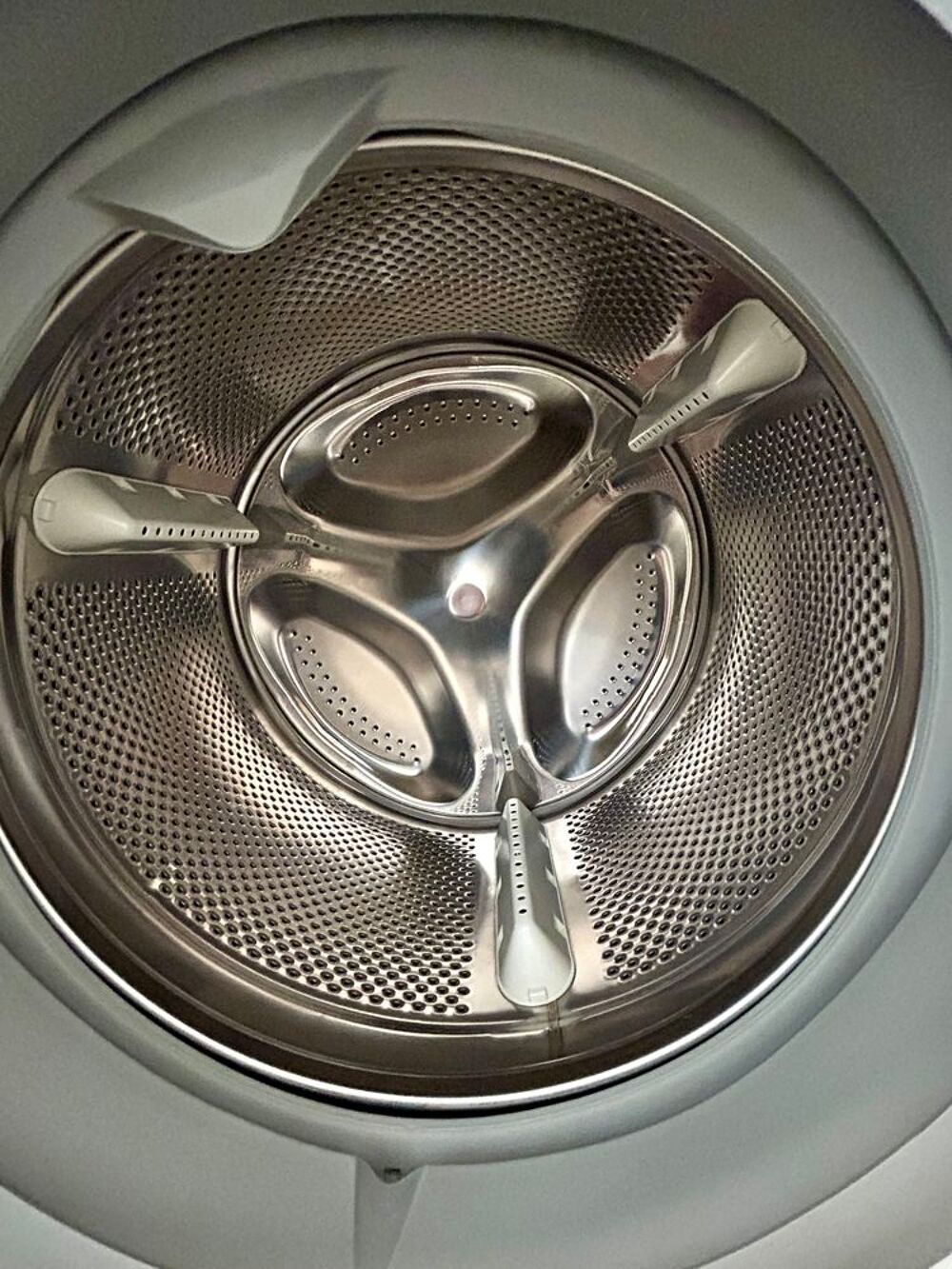 Lave linge Indesit 9kg 1400 tr/mn Electroménager