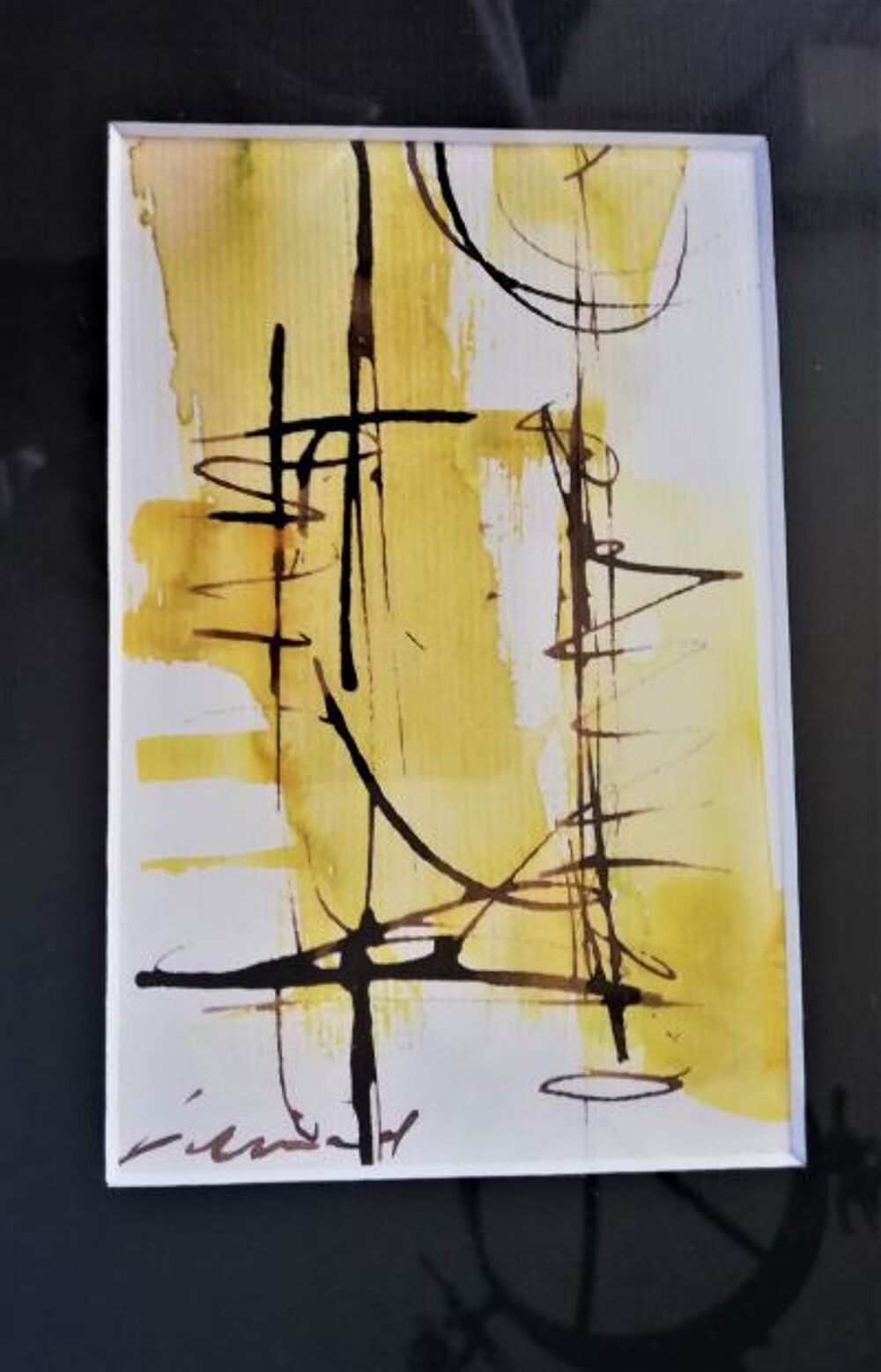 Petit tableau moderne sign&eacute; encadr&eacute; tons jaunes et noirs Dcoration