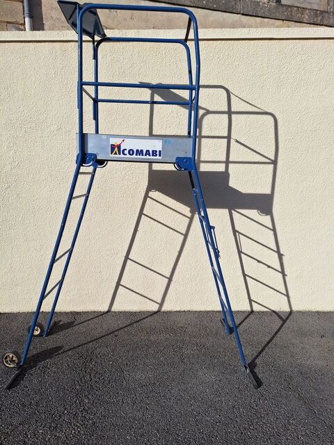 Escabeau roulant pliable 2.75 m 150 Calvisson (30)