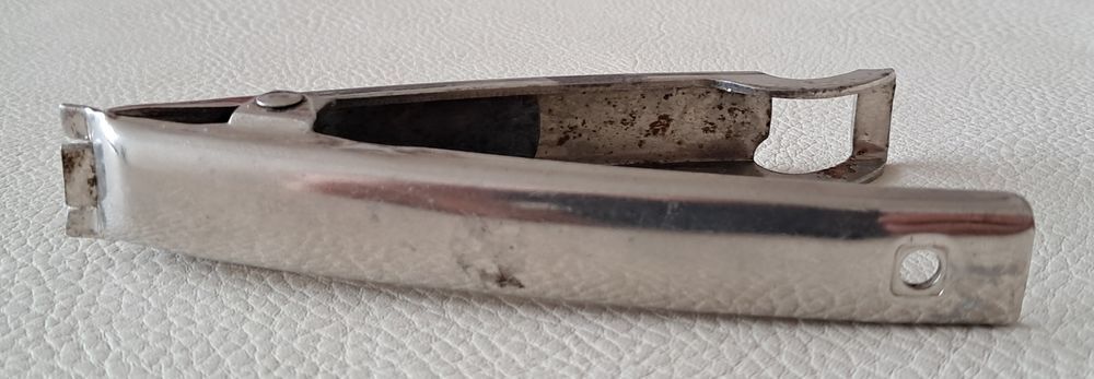 ouvre bouteille d&eacute;capsuleur &agrave; pincer vintage foley 