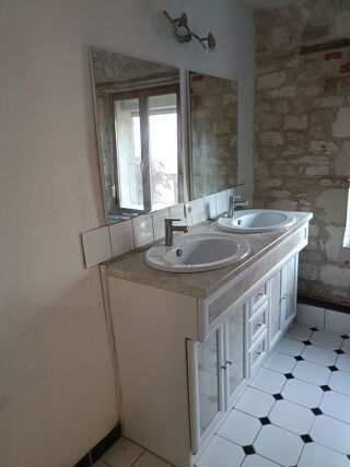  Maison à louer 4 pièces 75 m²