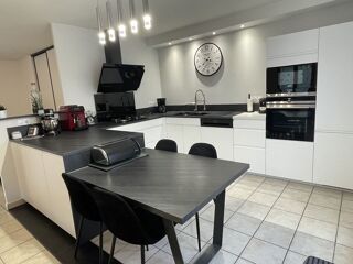  Maison � vendre 4 pi�ces 110 m�