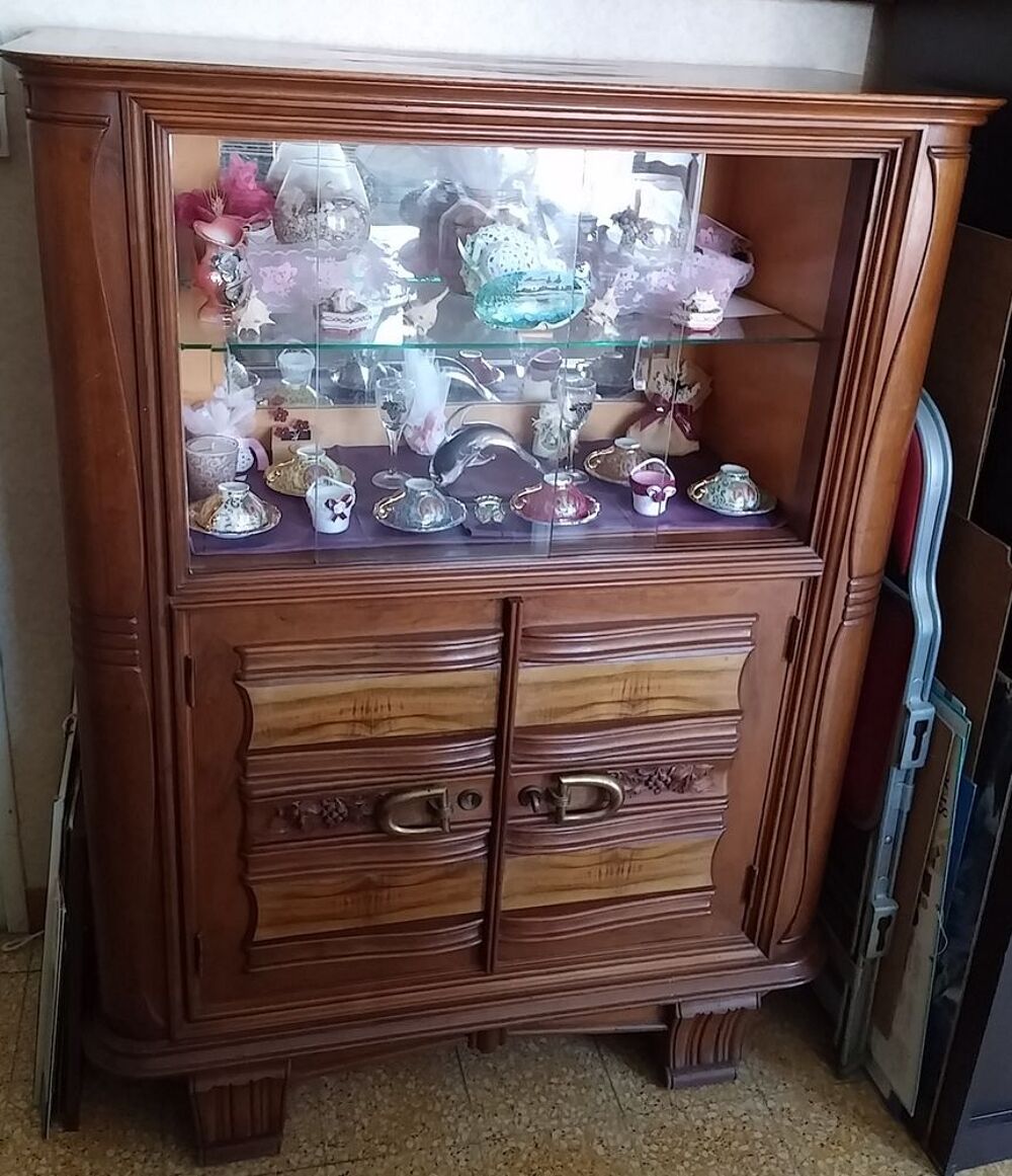 Buffet avec vitrine Meubles