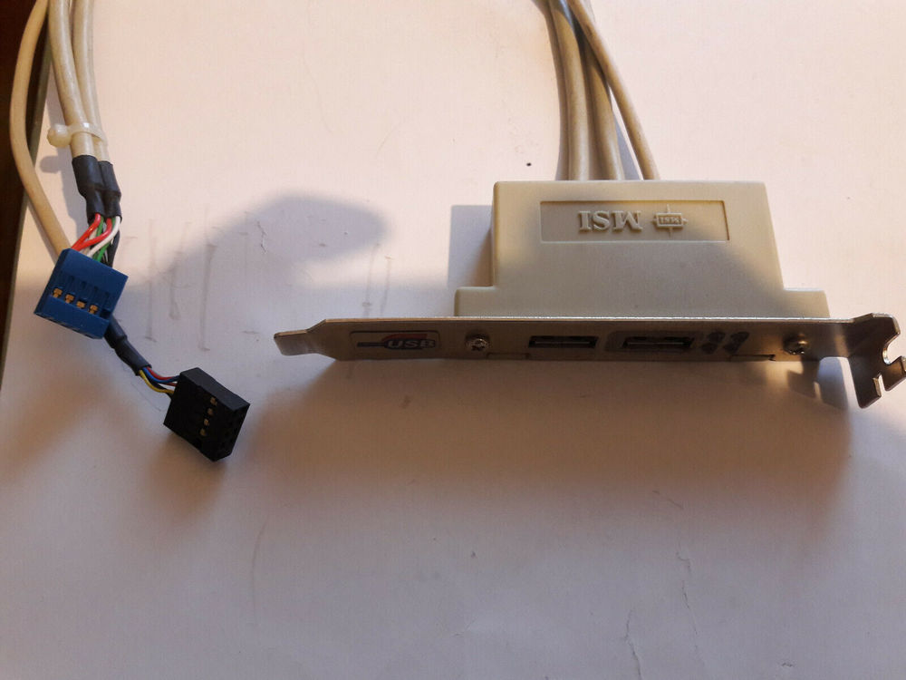 Equerre slot pour 2 ports USB 2.0 MSI Matériel informatique