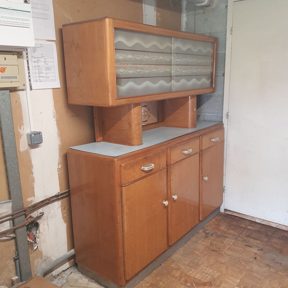 meuble de cuisine ann&eacute;e 60 . 80 euros . Meubles
