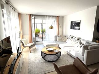 Appartement 5 pièces 107 m² · à Fort-de-France · 107 m² · 847 000 €
