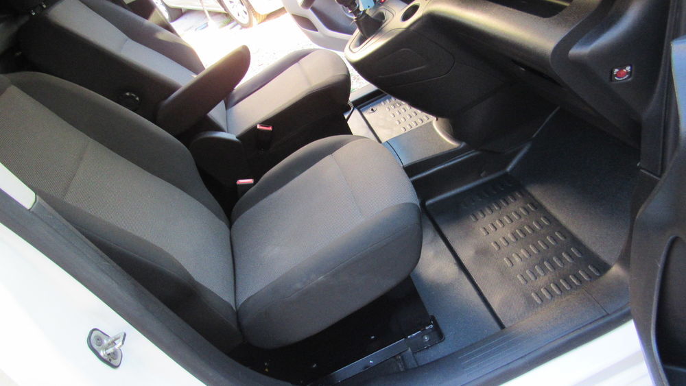 Berlingo BERLINGO VAN M 650 BLUEHDI 130 S&S BVM6 CLUB 2022 occasion 94500 Champigny-sur-Marne