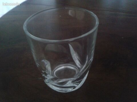 Lot 10 Verres de Table Marque  15 Enghien-les-Bains (95)