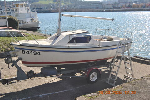 Voiliers P&ecirc;che-promenade 1992 occasion Li&egrave;ge, Belgique 