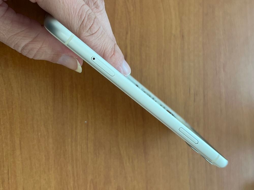 Chassis pour iPhone 11 blanc nu Téléphones et tablettes