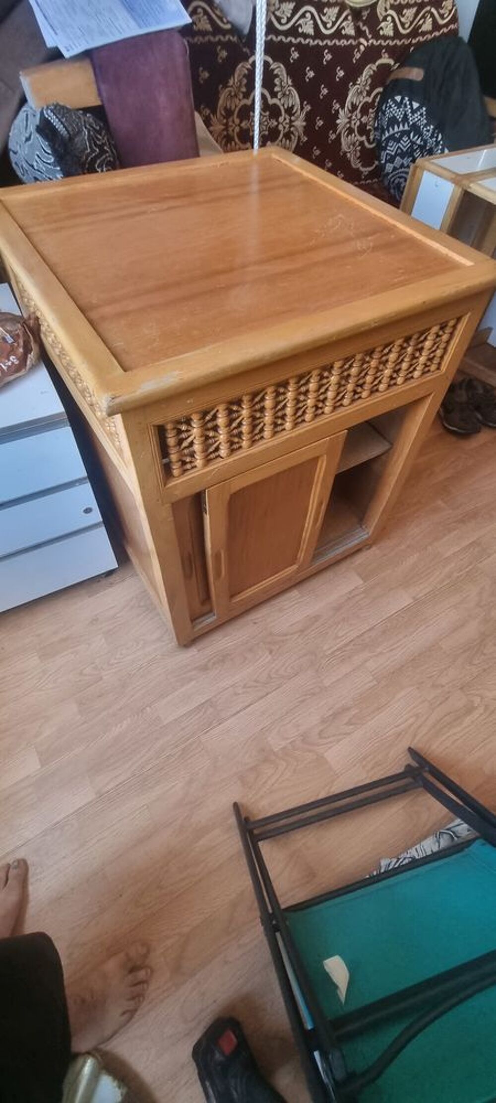 table avec rangements Meubles