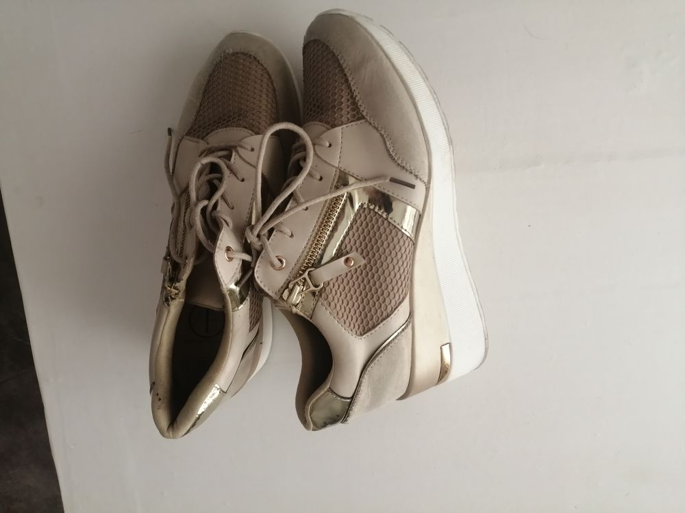 chaussures basquettes femme Chaussures