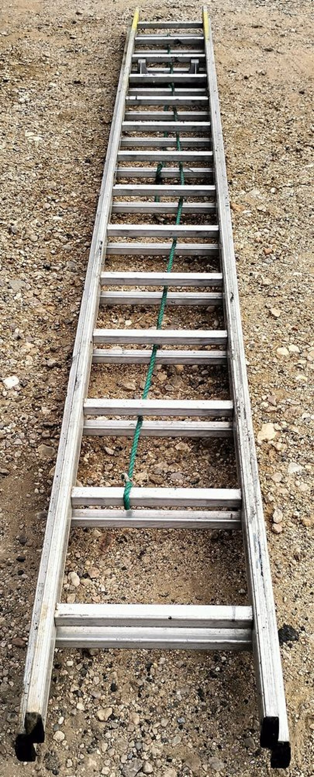 Echelle coulissante &agrave; corde 2x14 &eacute;chelons Bricolage
