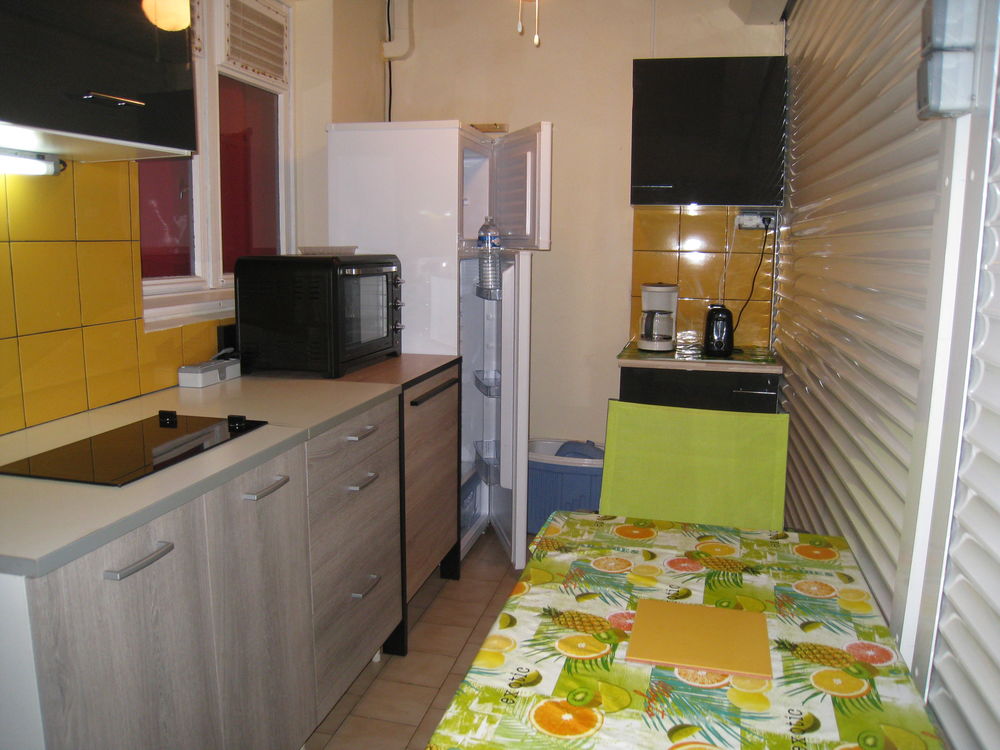   T 1 L orangeraie Domaine de Belfond Saint Anne 
DOM-TOM, Sainte-Anne (97227)