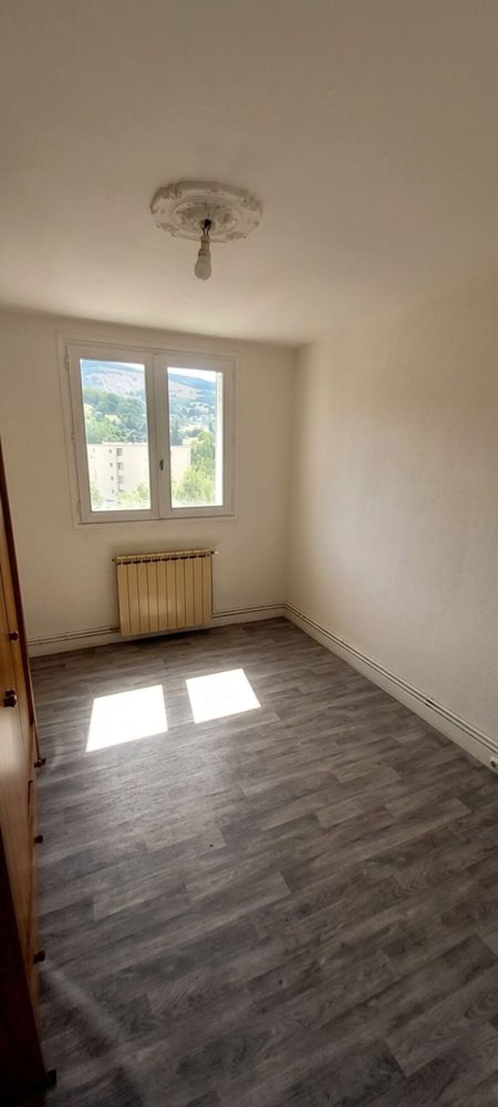Vente Appartement Appartement T3 de 53 m² avec Vue Panoramique ? Saint-Étienne Saint-Étienne