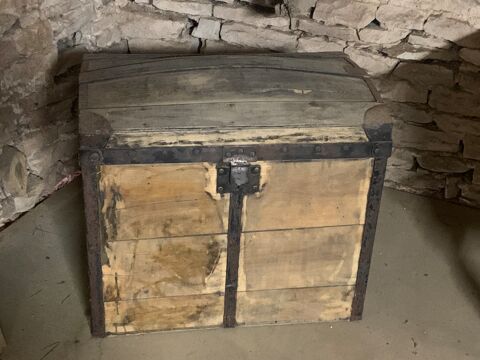 Coffre � r�nover 10 Pasques (21)